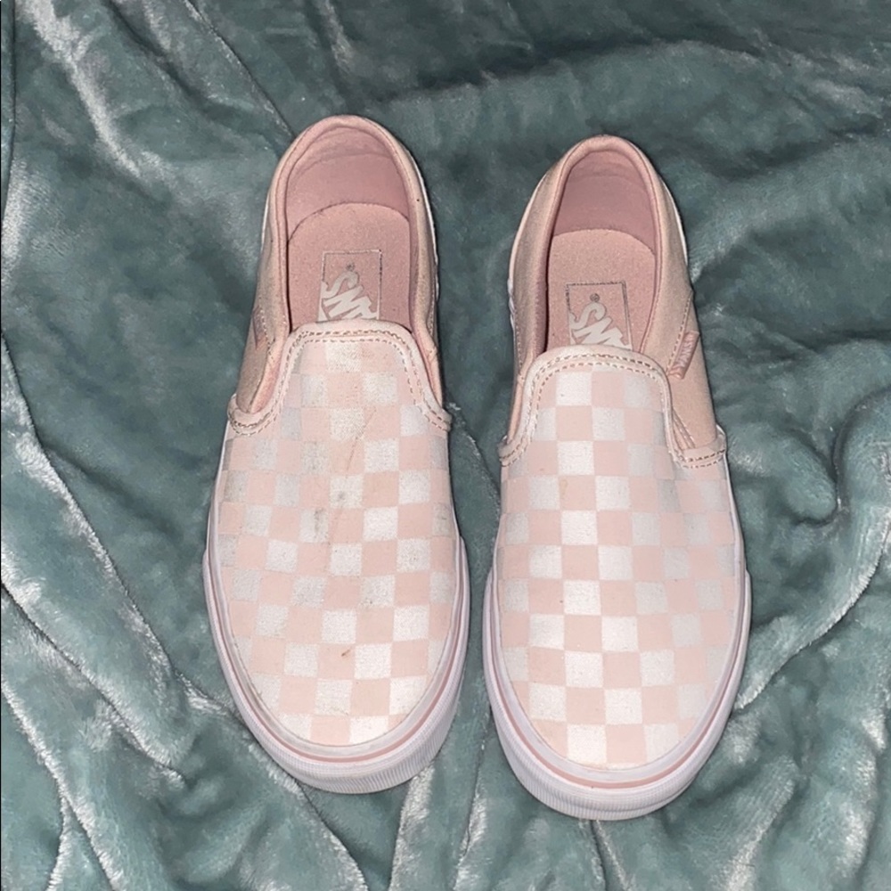 Women’s Pink Checkered Slide on Vans